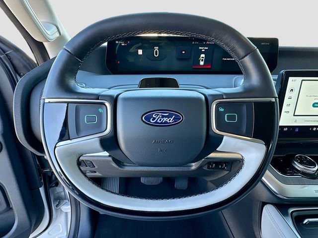 Certified 2025 Ford Expedition Max Platinum w/ Platinum Ultimate Package AWD/4WD image 11