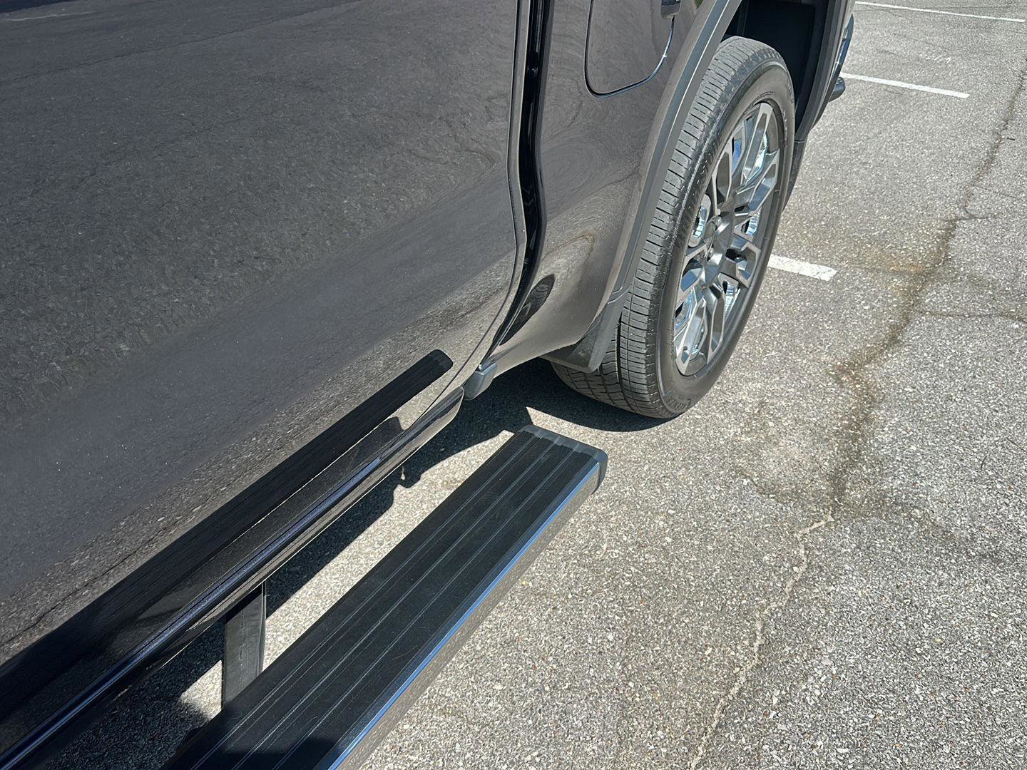 Used 2023 GMC Sierra 1500 Denali Ultimate image 11