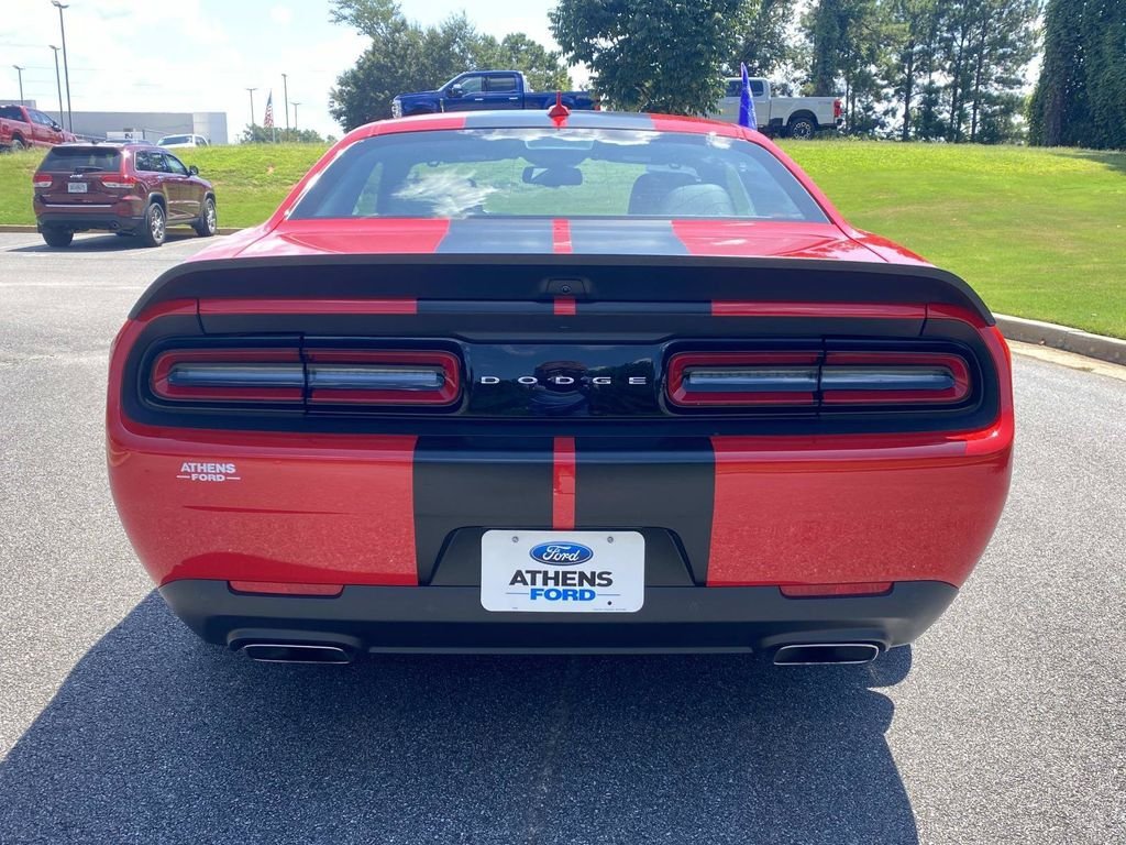 Used 2022 Dodge Challenger R/T Scat Pack RWD image 4