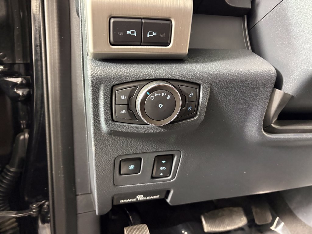 Certified 2022 Ford F450 Platinum AWD/4WD image 14
