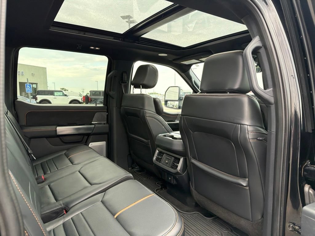 Certified 2024 Ford F350 Platinum w/ FX4 Off-Road Package AWD/4WD image 21