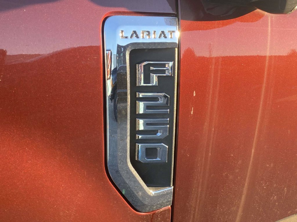 Certified 2017 Ford F250 Lariat w/ Lariat Ultimate Package AWD/4WD image 4