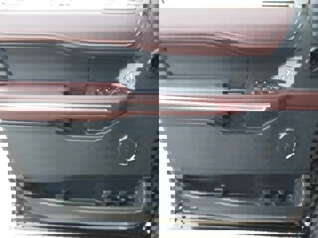 Certified 2022 Ford Expedition Limited image 15