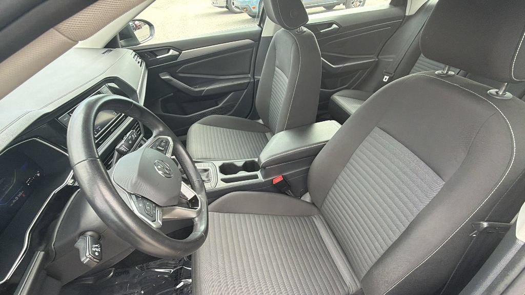 Used 2024 Volkswagen Jetta S FWD image 21