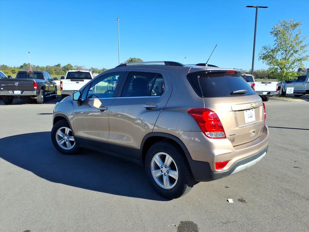 Used 2018 Chevrolet Trax LT image 3