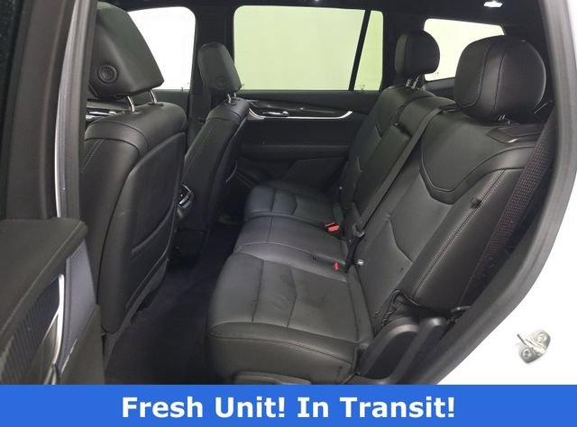 Used 2024 Cadillac XT6 Sport w/ Technology Package AWD/4WD image 7