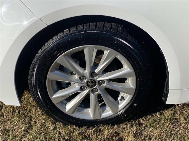 Used 2023 Toyota Corolla LE w/ LE Convenience Package image 12