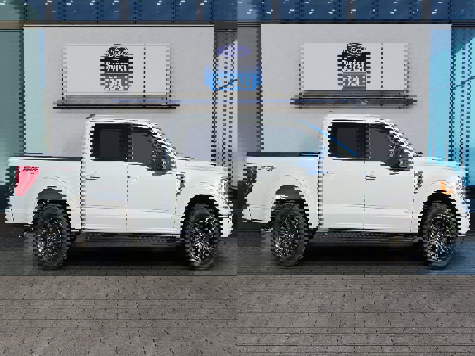 Certified 2022 Ford F150 XLT w/ Equipment Group 302A High image 6