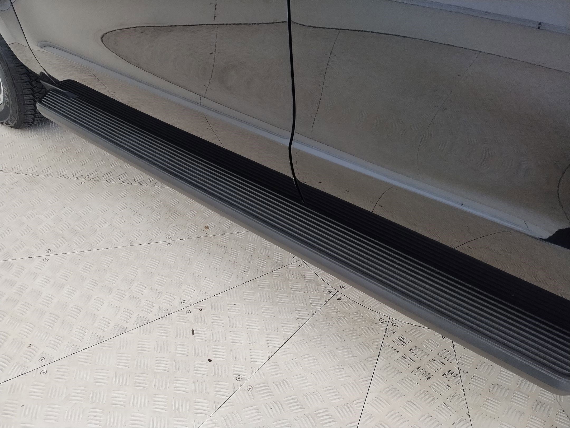 Certified 2025 Ford Expedition Active image 29