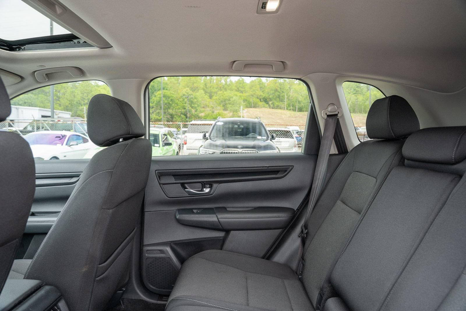 Used 2024 Honda CR-V EX image 17