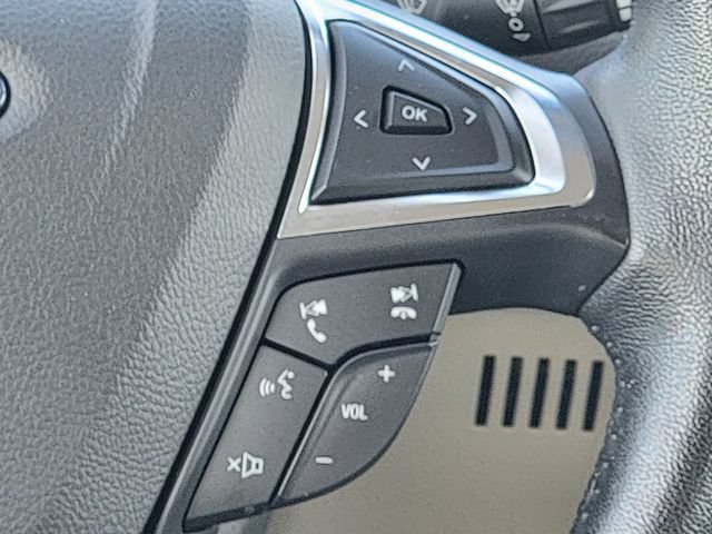 Certified 2021 Ford Edge Titanium AWD/4WD image 34