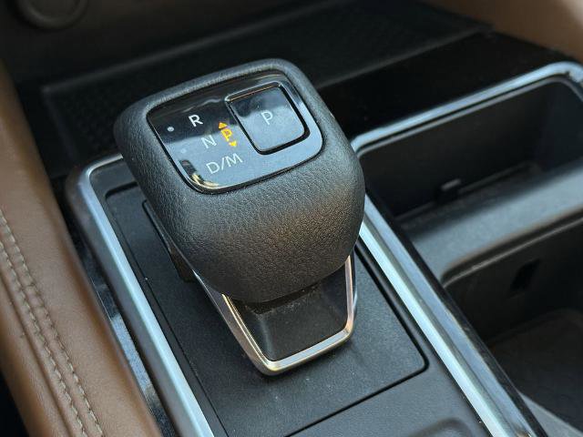 Used 2023 Nissan Pathfinder Platinum image 25