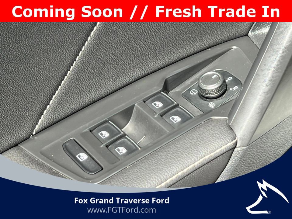 Used 2022 Volkswagen Tiguan SEL R-Line AWD/4WD image 15