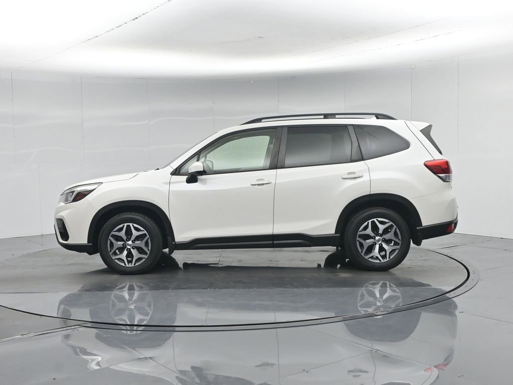 Used 2020 Subaru Forester Premium AWD/4WD image 34