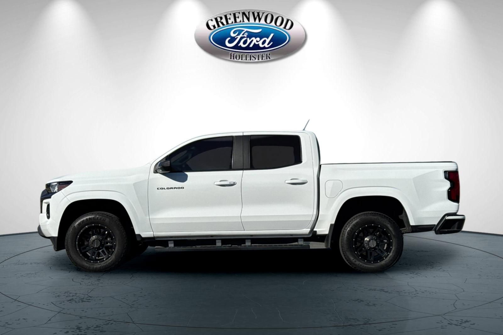 Used 2023 Chevrolet Colorado LT w/ LT Convenience Package image 7