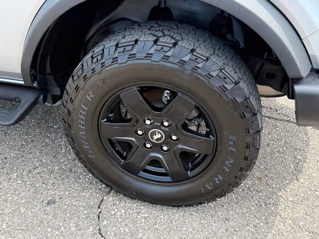 Certified 2024 Ford Bronco Black Diamond AWD/4WD image 6