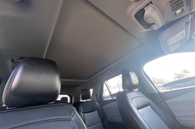 Certified 2022 Ford Explorer XLT w/ Equipment Group 202A image 22