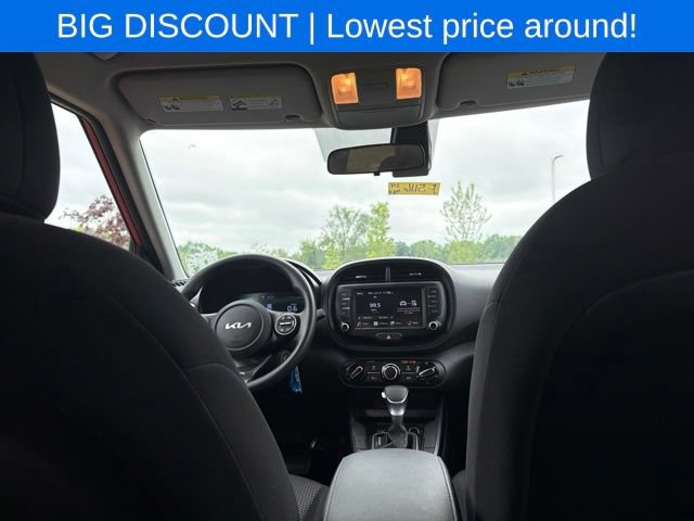 Used 2024 Kia Soul LX w/ Option Group 015 FWD image 12