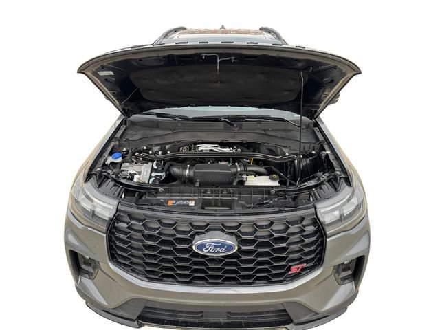 Certified 2025 Ford Explorer ST AWD/4WD image 16