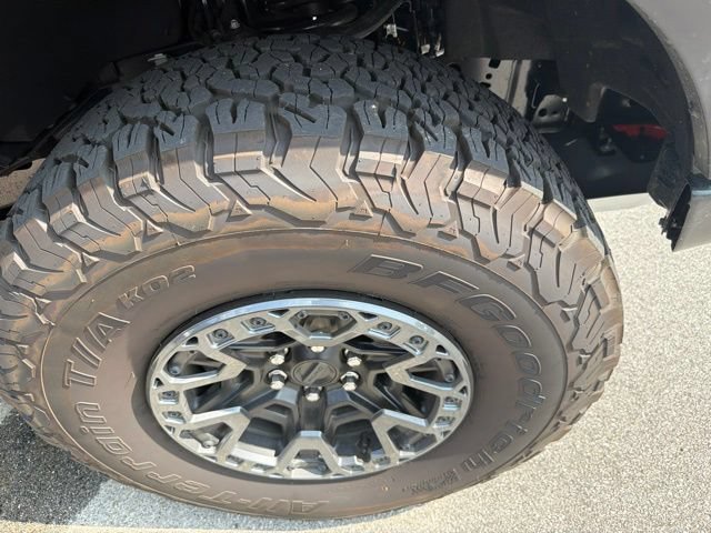 Certified 2026 Ford F150 Raptor w/ Equipment Group 803A Raptor R AWD/4WD image 5