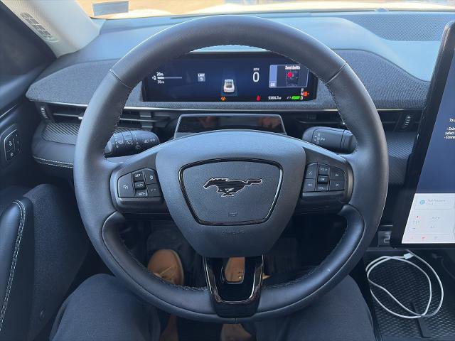 Certified 2025 Ford Mustang Mach-E Premium image 25