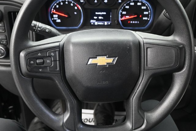 Used 2023 Chevrolet Silverado 1500 Custom w/ 2.7L Blackout Package AWD/4WD image 10