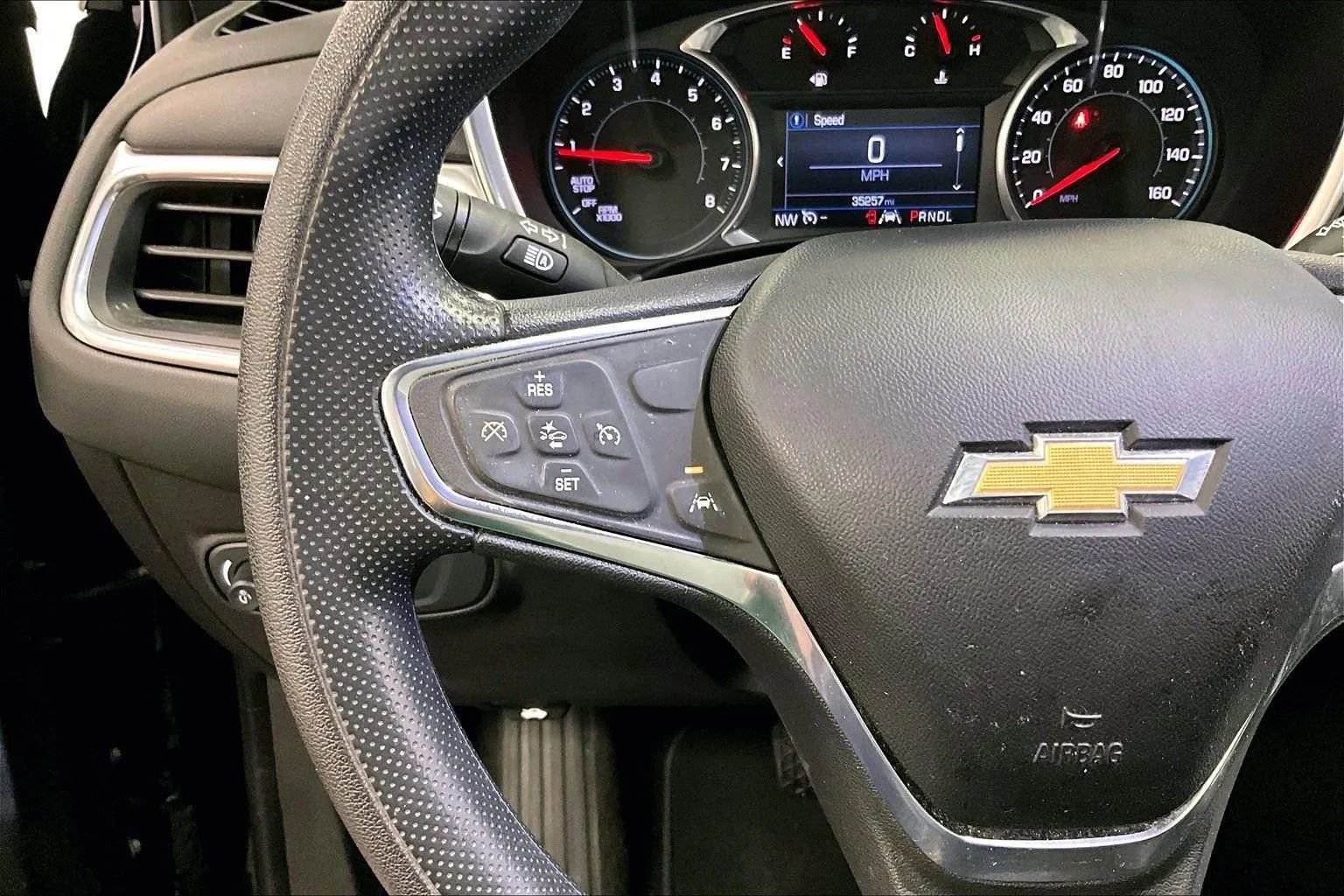 Used 2020 Chevrolet Equinox LT image 17