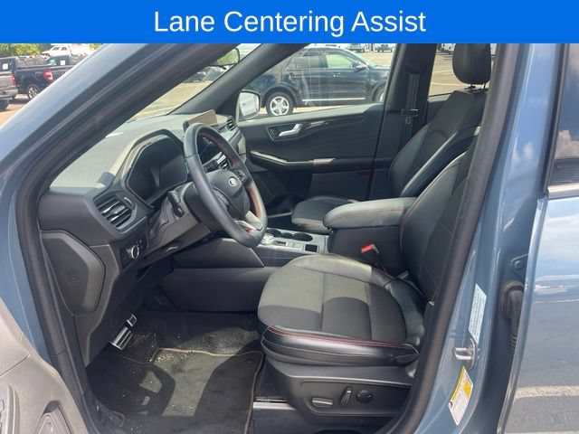 Certified 2023 Ford Escape ST-Line w/ Tech Pack #1 AWD/4WD image 7