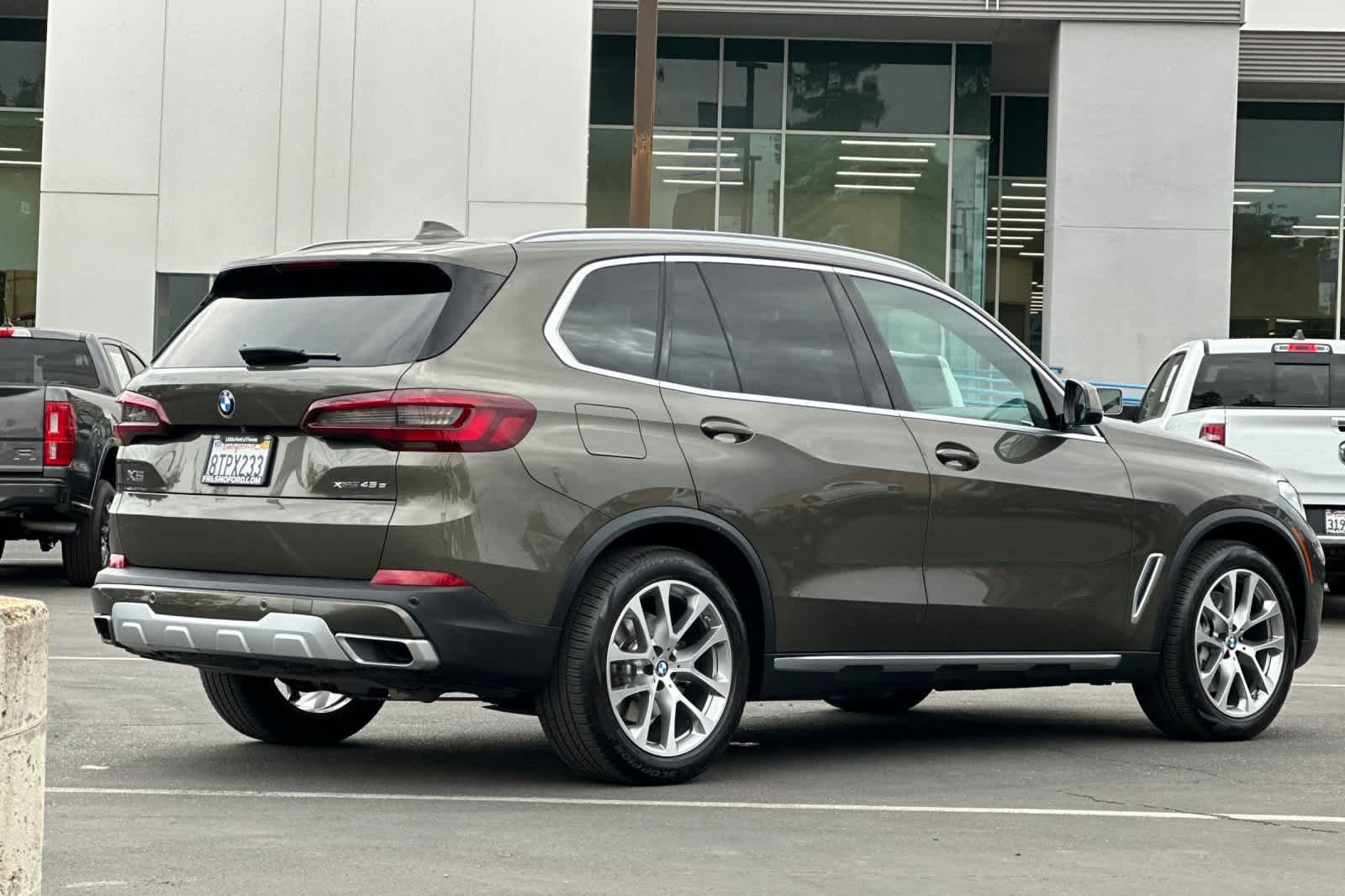 Used 2021 BMW X5 xDrive45e w/ Convenience Package image 5