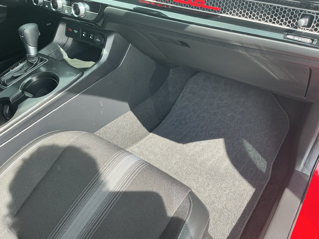 Used 2025 Honda Civic Sport image 19