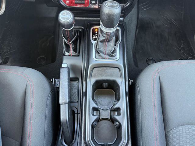 Used 2020 Jeep Wrangler Rubicon w/ Cold Weather Group AWD/4WD image 19