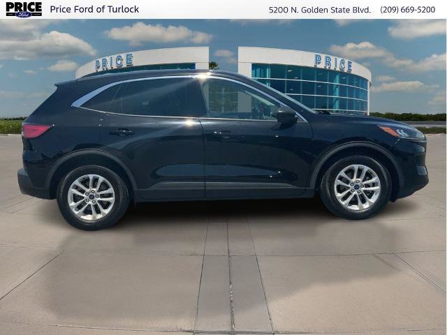 Certified 2022 Ford Escape SE FWD image 4