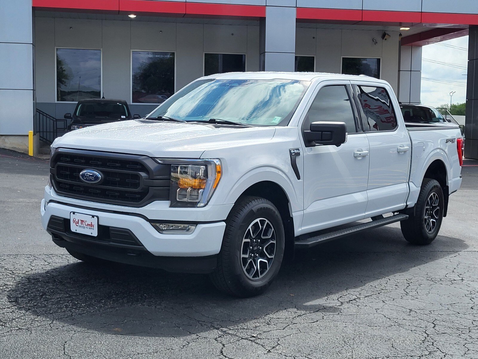 Certified 2022 Ford F150 XLT w/ Equipment Group 302A High AWD/4WD image 8