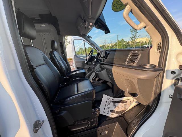 Certified 2023 Ford Transit 250 Medium Roof image 33