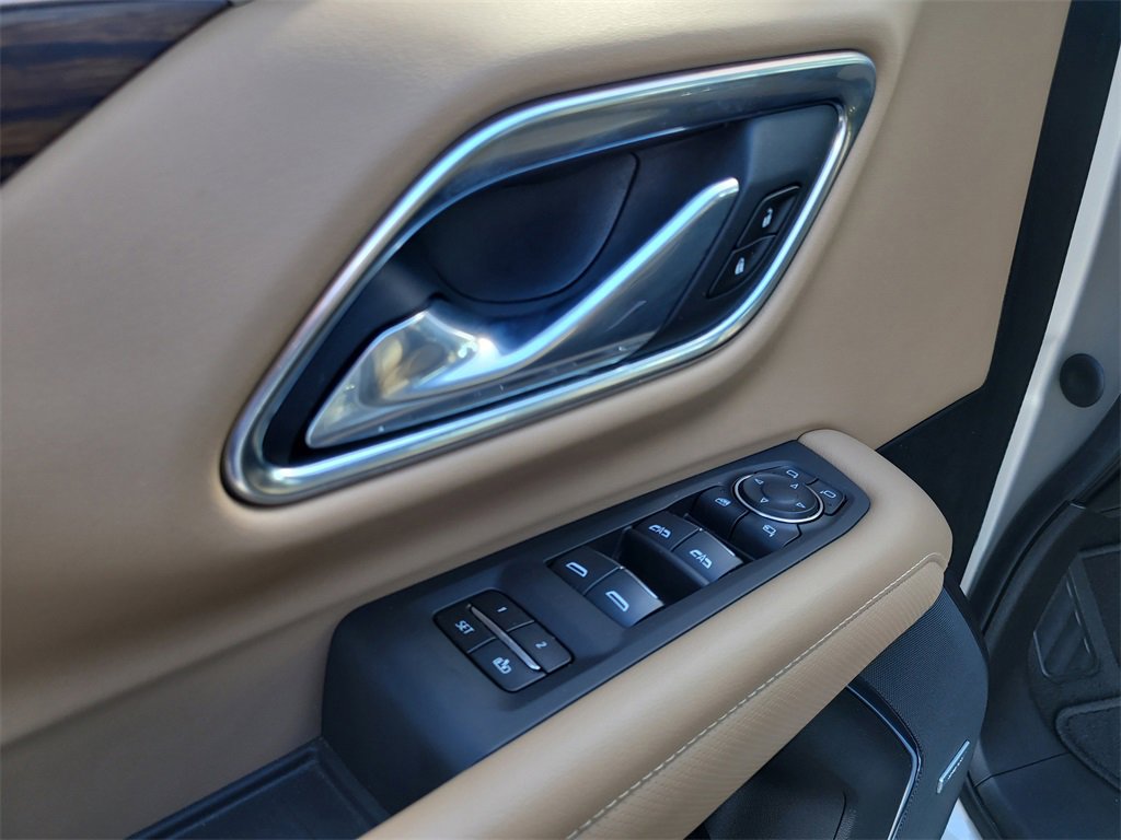 Used 2021 Chevrolet Tahoe Premier image 18