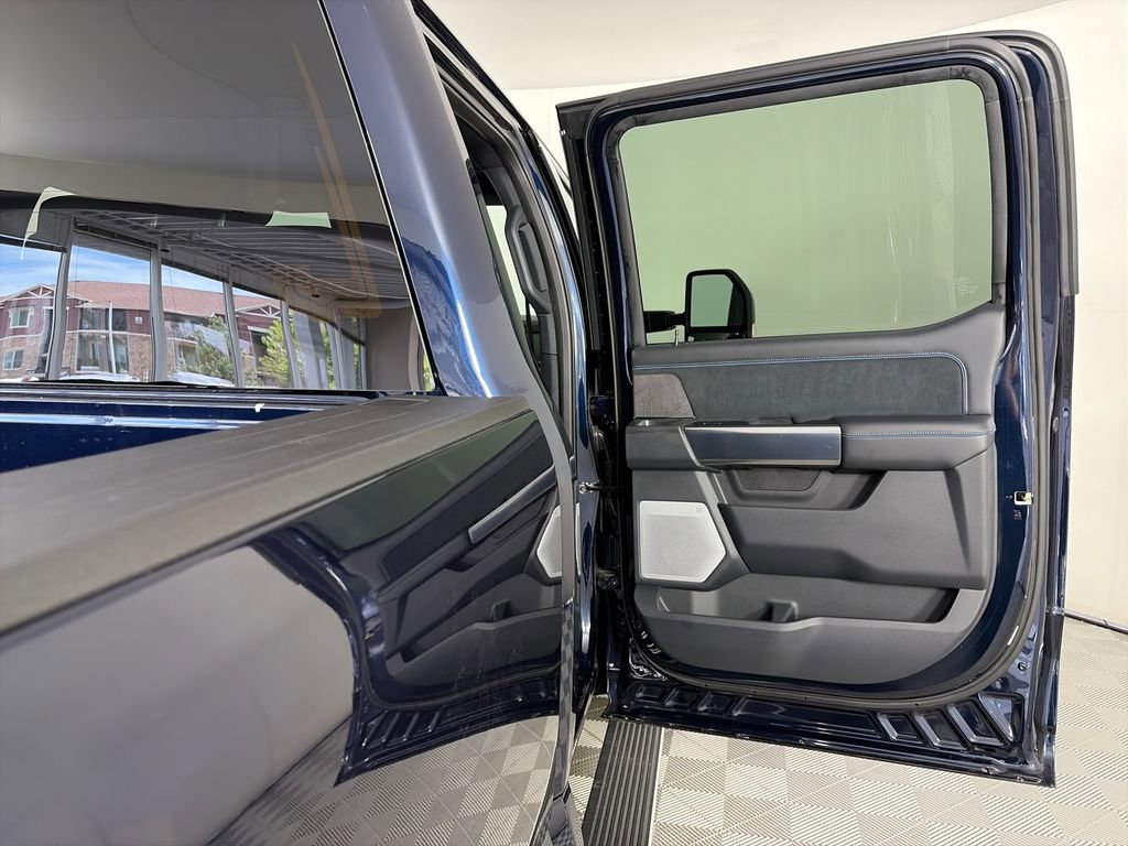 Certified 2025 Ford F350 Platinum AWD/4WD image 29