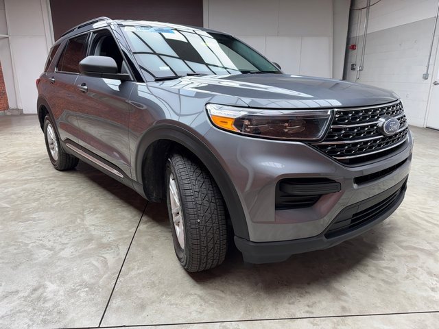 Certified 2022 Ford Explorer XLT image 7