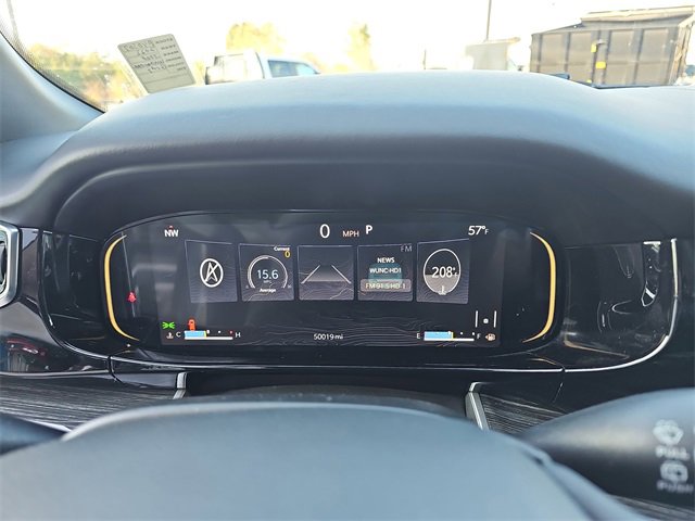 Used 2022 Jeep Wagoneer Series III w/ Flexible Seating Group image 20