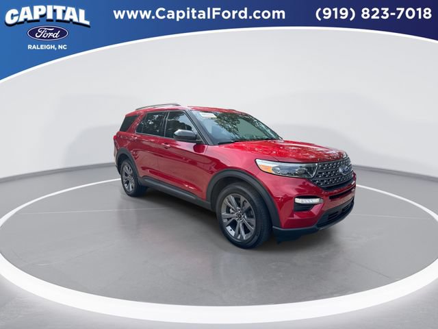 Certified 2023 Ford Explorer XLT w/ Equipment Group 202A AWD/4WD image 2