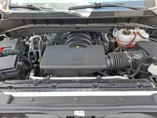 Used 2025 Chevrolet Silverado 1500 High Country w/ Technology Package AWD/4WD image 38