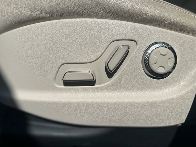 Used 2024 Genesis GV80 2.5T AWD/4WD image 13