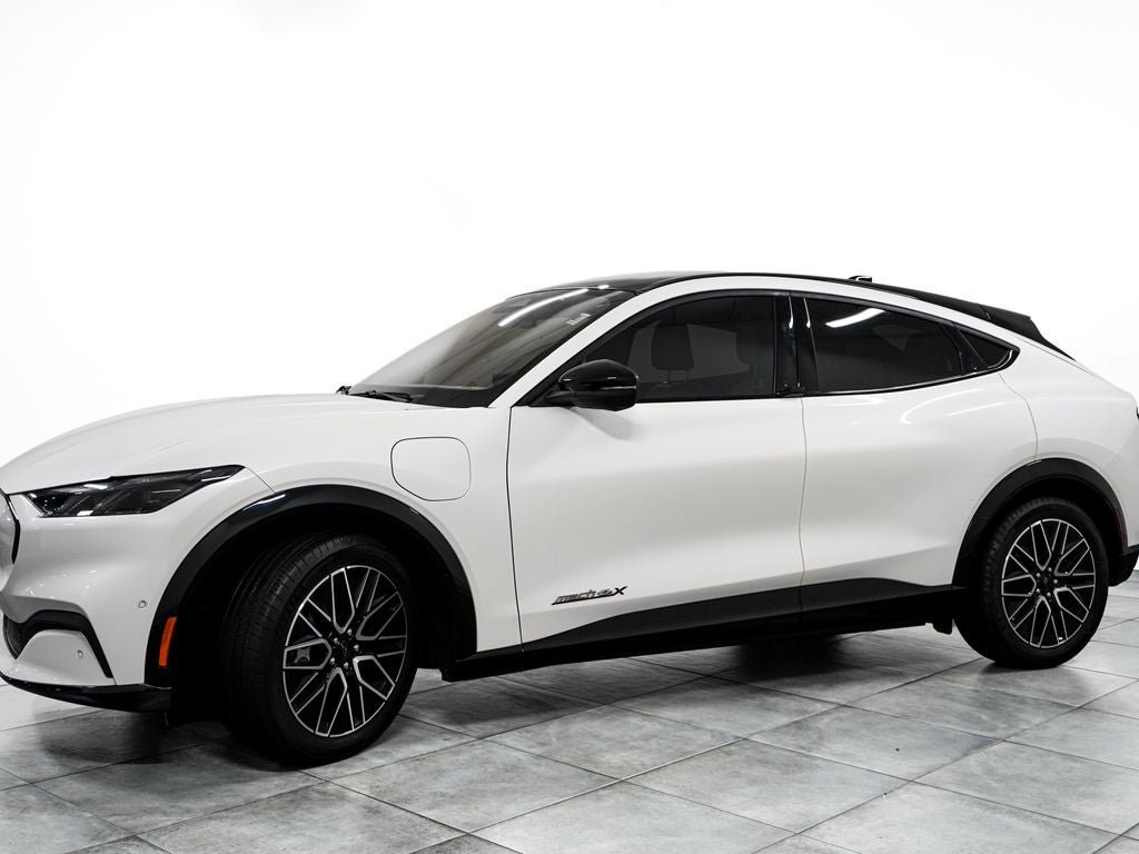 Certified 2024 Ford Mustang Mach-E Premium AWD/4WD image 4