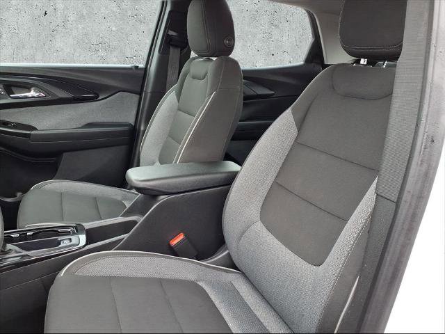 Used 2022 Chevrolet TrailBlazer LS image 22