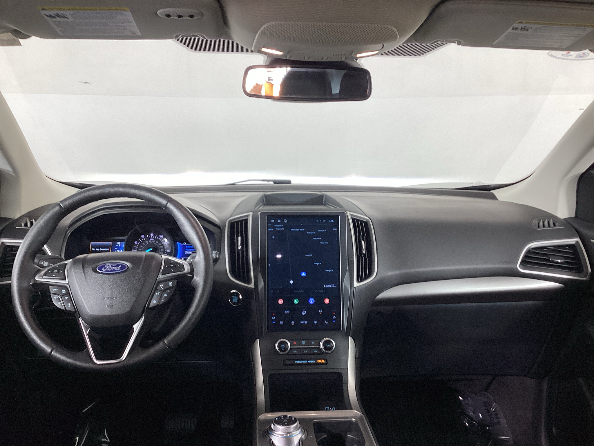 Certified 2024 Ford Edge SEL w/ Convenience Package AWD/4WD image 17