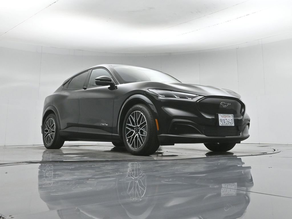 Certified 2025 Ford Mustang Mach-E Premium AWD/4WD image 48
