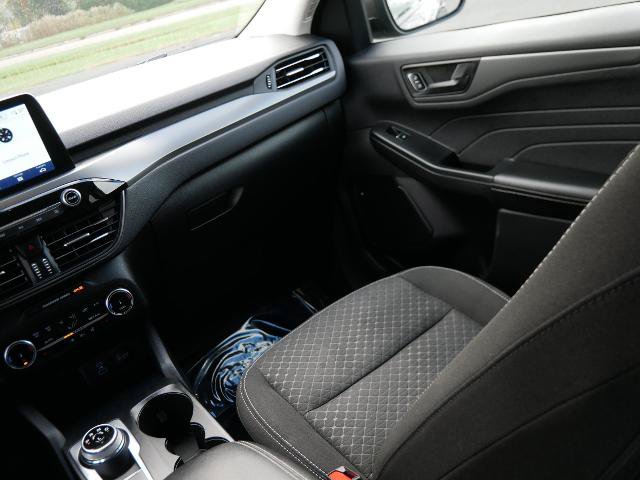 Certified 2023 Ford Escape Active w/ Cold Weather Package FWD image 17