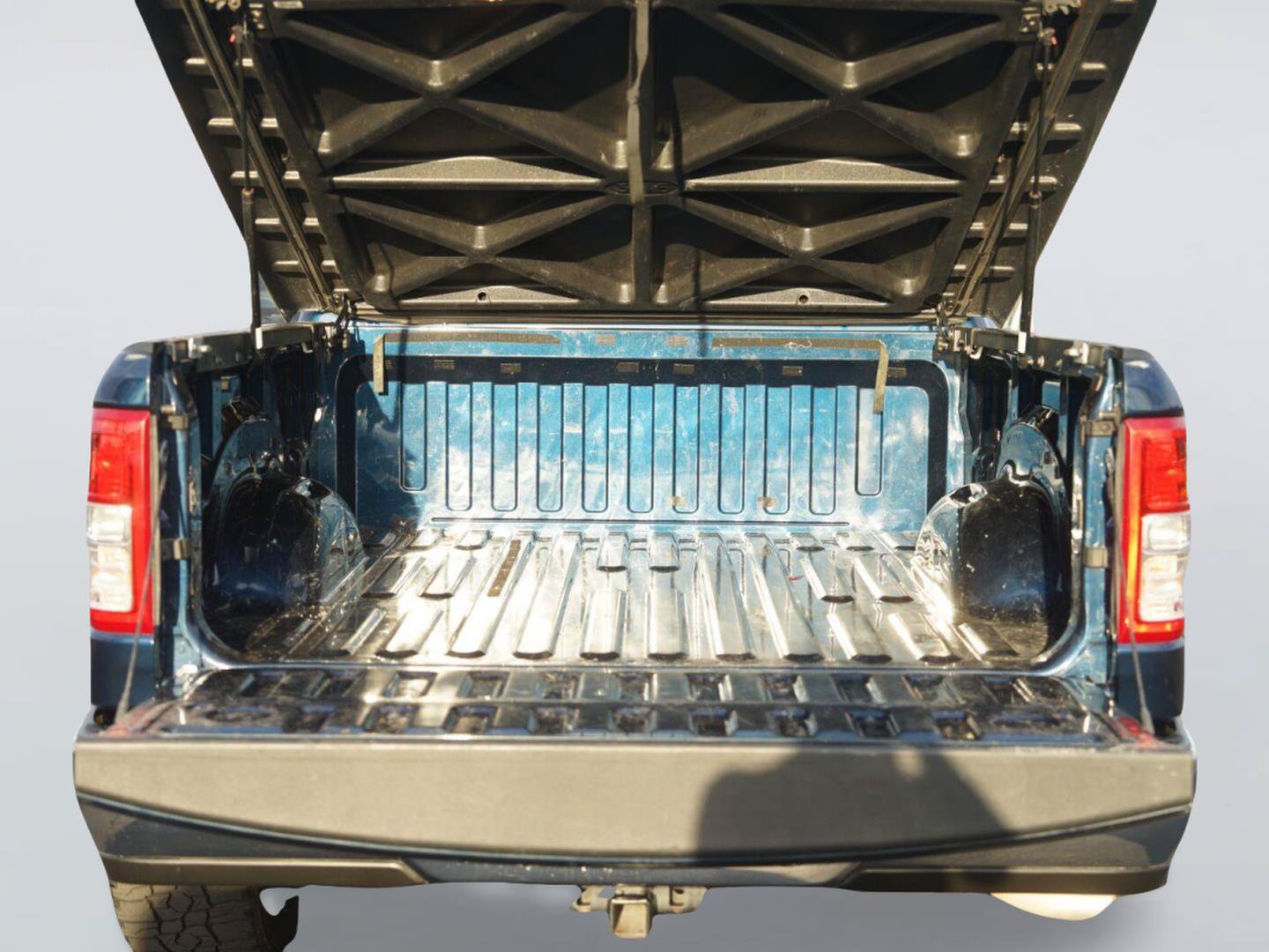 Used 2022 RAM 1500 Big Horn RWD image 31