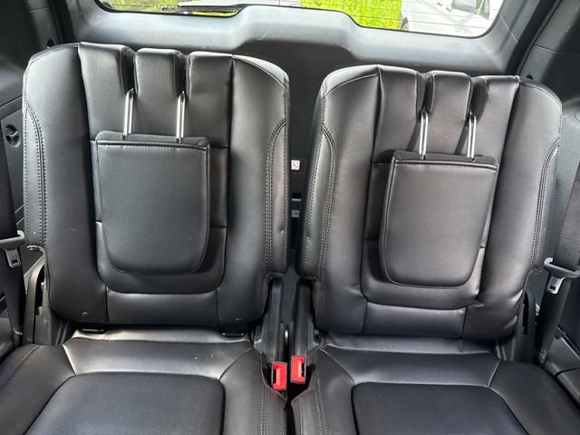 Certified 2019 Ford Explorer XLT w/ Equipment Group 202A AWD/4WD image 33