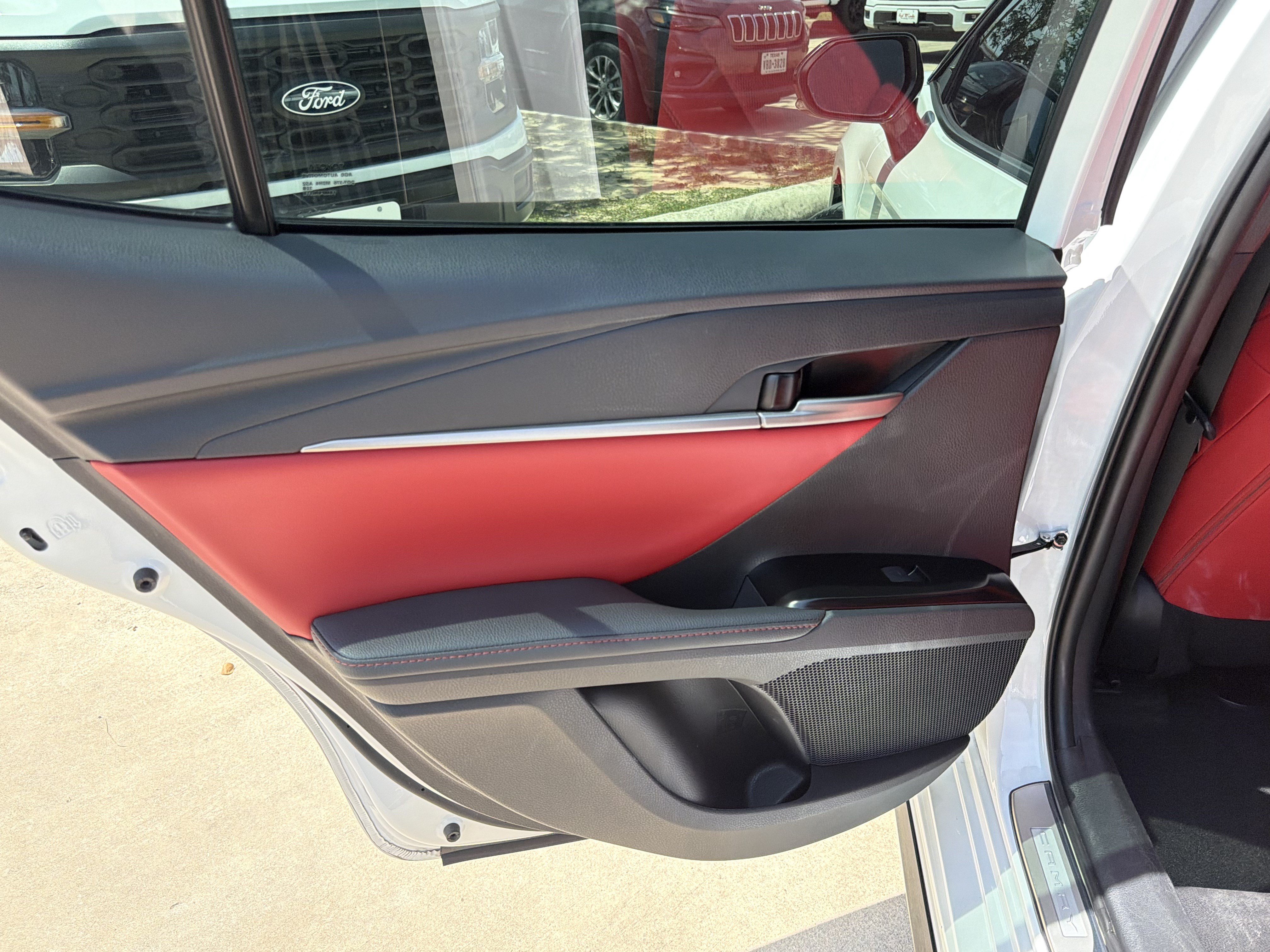Used 2026 Toyota Camry XSE FWD image 13