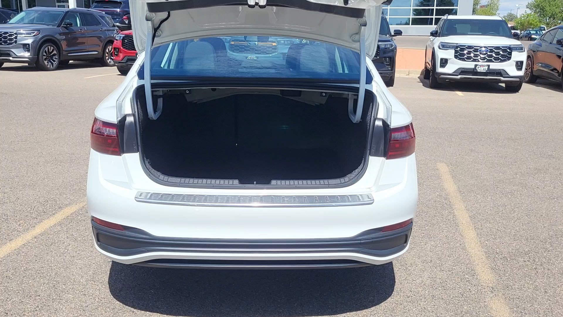 Used 2024 Volkswagen Jetta S FWD image 23